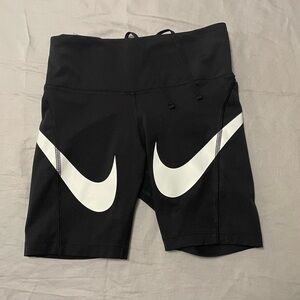 Women`s Nike Dri-FIT Fast Mid-Rise Swoosh Shorts - Size XS